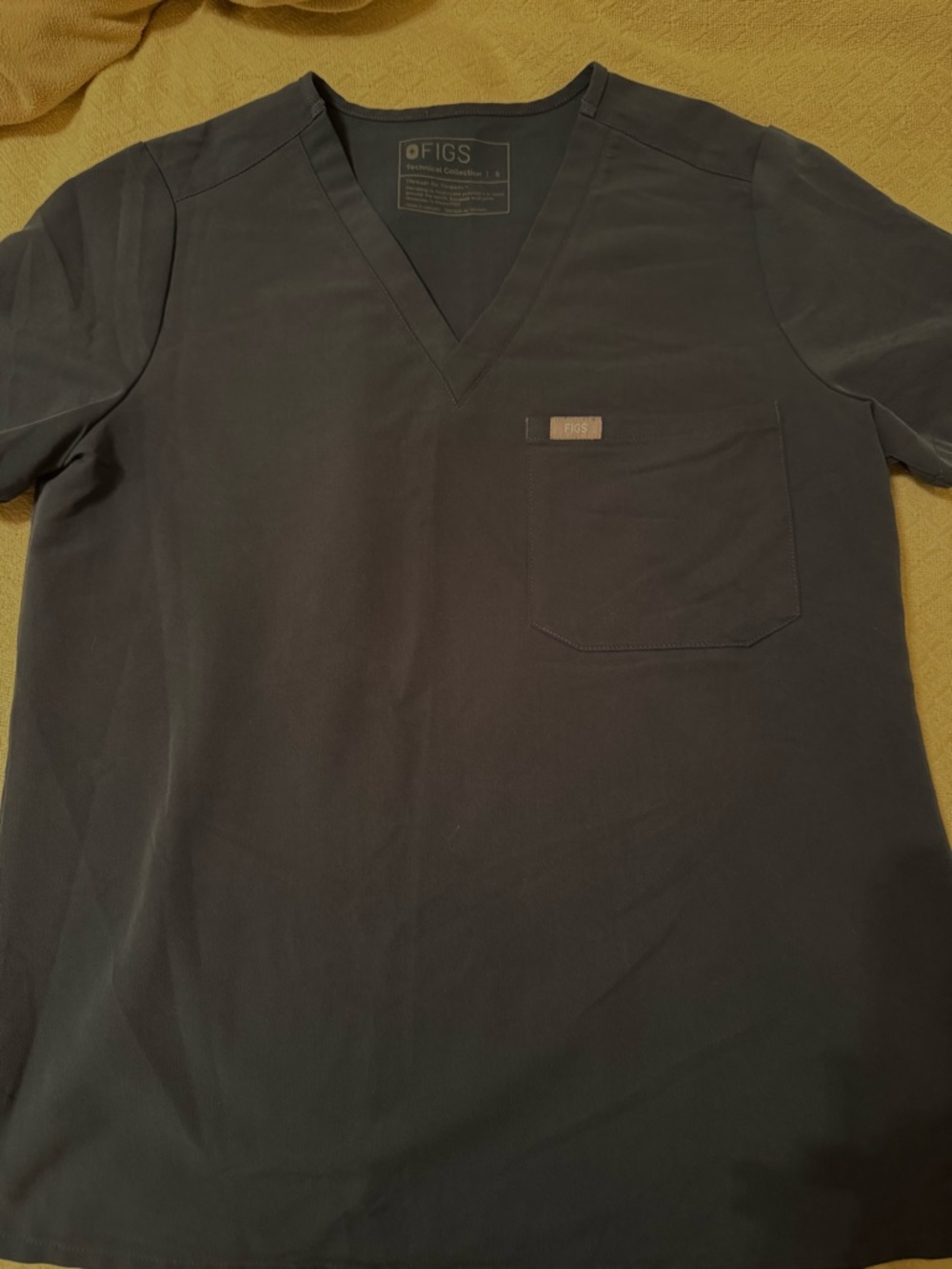 Figs Dark Harbor Catarina top size small